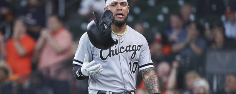 Chicago White Sox News: No timetable set for Yoan Moncada return