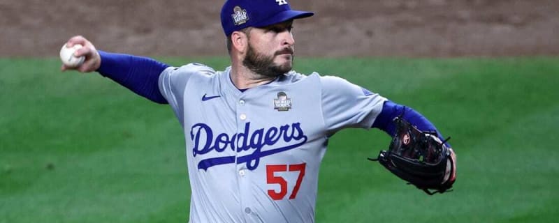 Cubs acquire RHP Ryan Brasier from Dodgers