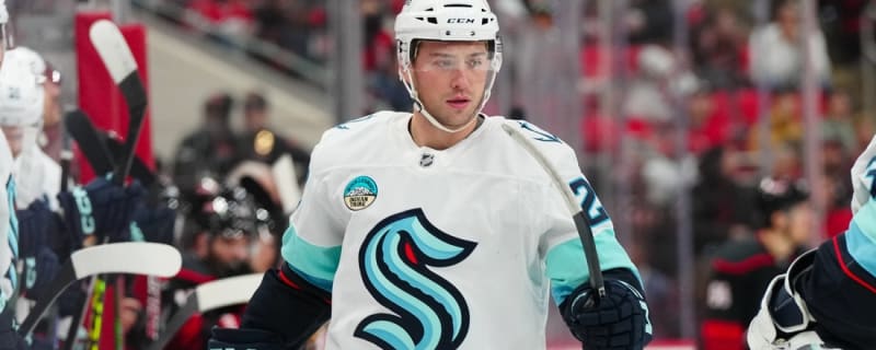 Vince Dunn, Kraken face off with high-scoring Devils