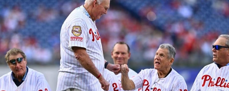 Former Phillies manager Charlie Manuel suffers stroke while in