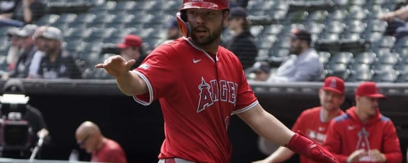 Kyren Paris&#39; homer helps Angels defeat White Sox