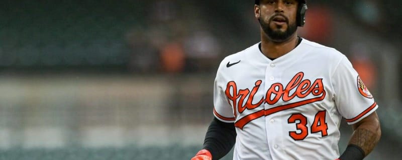 AL East Rival Orioles Confident Aaron Hicks Signing Can Deliver -  Pinstripes Nation