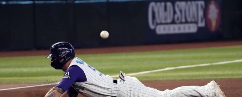 Watch: Diamondbacks outfielder builds sandcastle during 9-1 rout