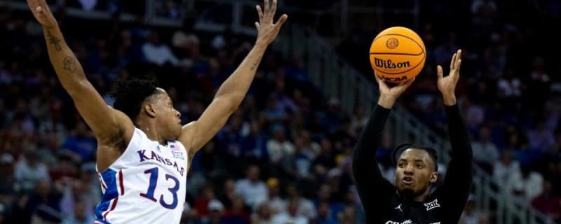 Kansas ousted from Big 12 tourney by Cincinnati in blowout