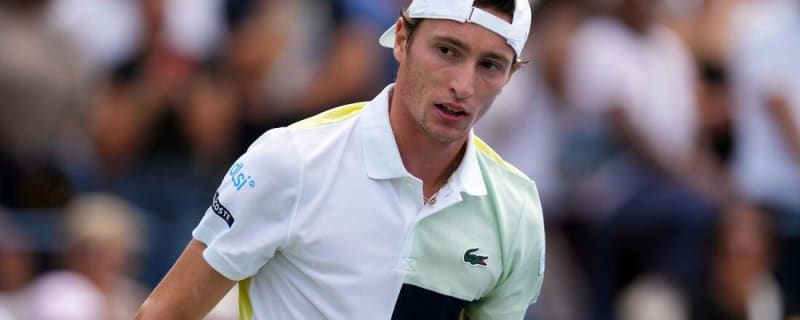 Ugo Humbert dispatches Alexander Bublik for Dubai title