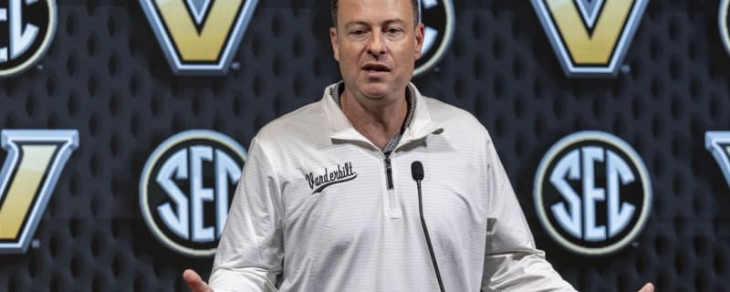 Vanderbilt overpowers UMES in coach Mark Byington&#39;s debut