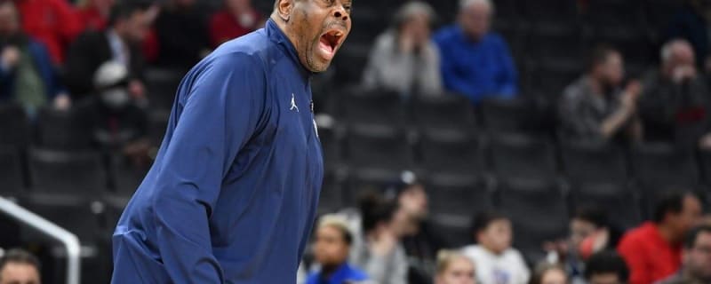 Patrick Ewing Asks for Prayers for Hoyas Legend Dikembe Mutombo - Casual  Hoya