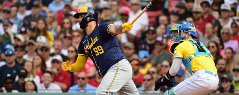 Brewers ride 5-run third inning to turn back Red Sox