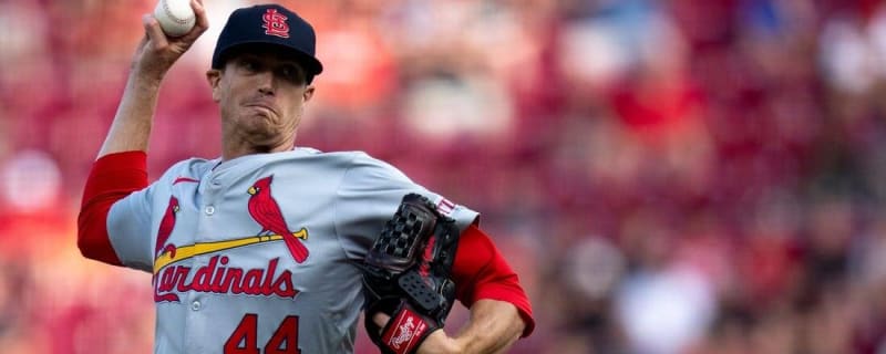 Kyle Gibson, Cardinals dominate Reds