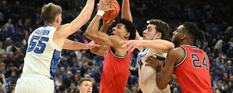 No. 22 Creighton holds off St. John's in tight finish