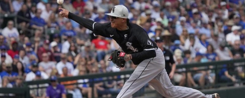 White Sox release 16-year veteran Jesse Chavez