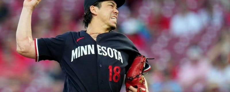 Yankees Rivals: Red Sox rout Twins as Kenta Maeda leaves due to