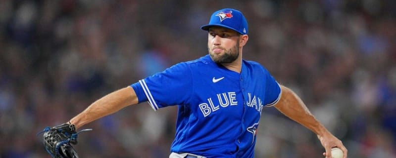 Jays sign 11 of 12 Arbitration Eligible Players - Bluebird Banter