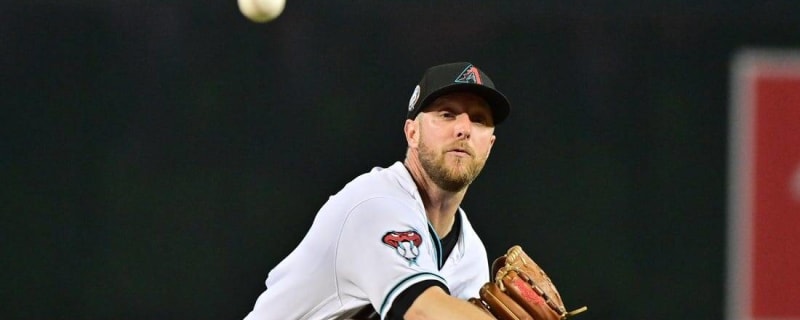 Marlins outfielder Jesus Sanchez channels Kevin Mitchell in bare-handed  catch