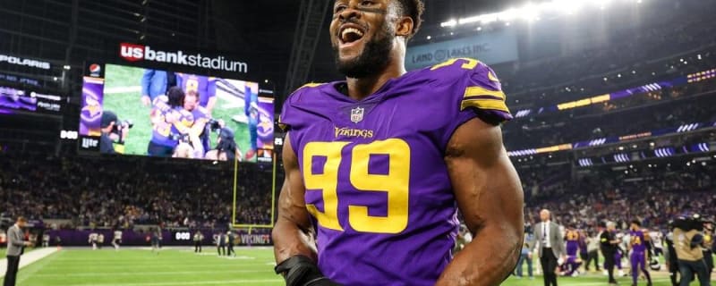 Danielle Hunter: Breaking News, Rumors & Highlights