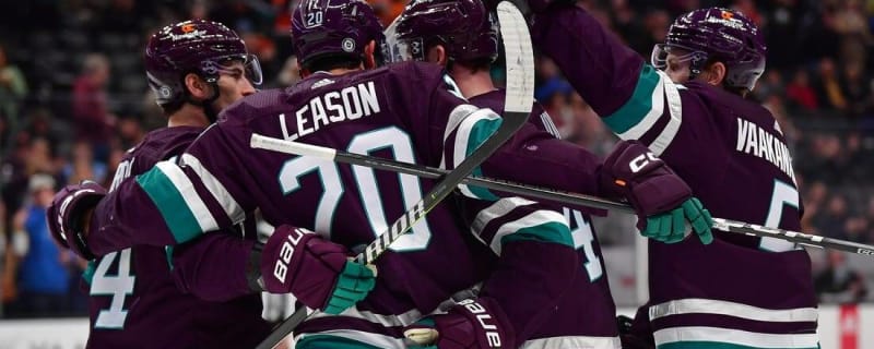 Ducks hand Golden Knights 4th straight loss