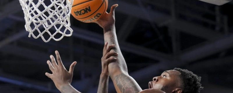 Viktor Lakhin, Cincinnati roll past Merrimack