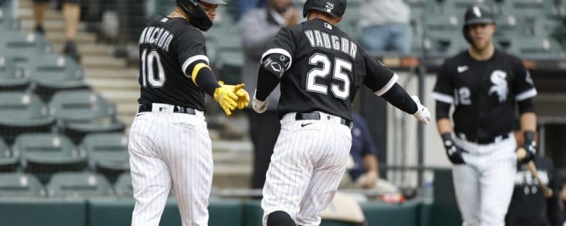 Andrew Vaughn homers as White Sox beat Yankees 5-1