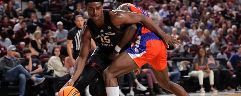 Hayden Hefner scores 24 as Texas A&M routs Houston Christian