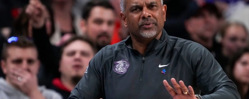 Kansas State takes advantage of hot shooting to defeat Cleveland State