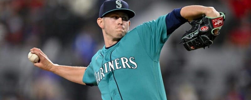 Bears' ace Chris Flexen returning to MLB with Seattle Mariners