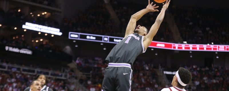 Kansas State seeks tighter defense when facing Cleveland State