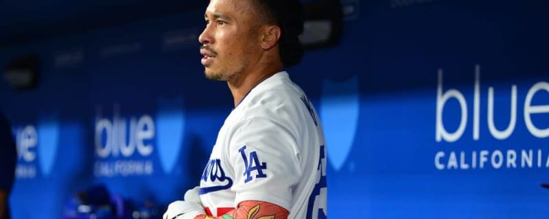 Dodgers sign 2B Kolten Wong to minor league deal - ESPN