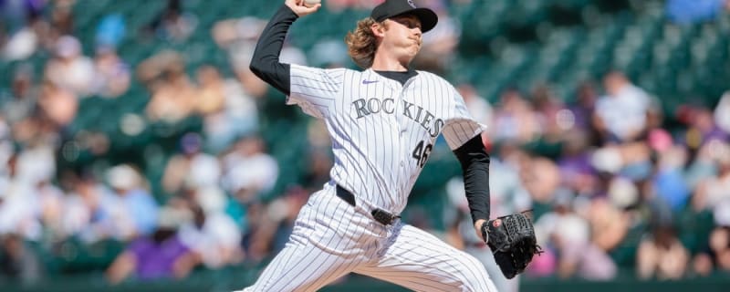 Brewers acquire RHP Nick Mears from Rockies