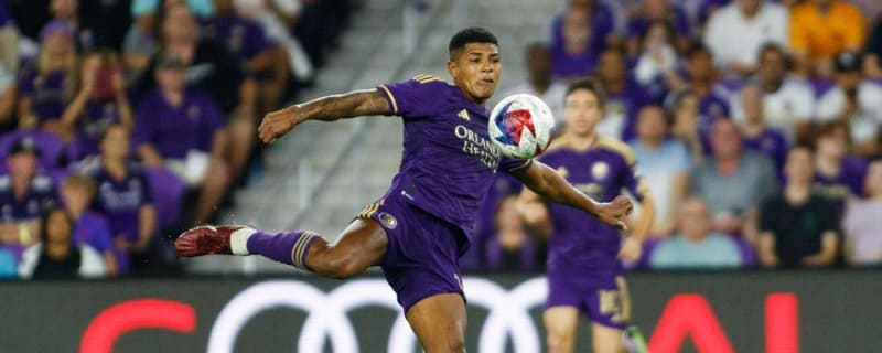 Orlando City signs M Wilder Cartagena to 2-year deal