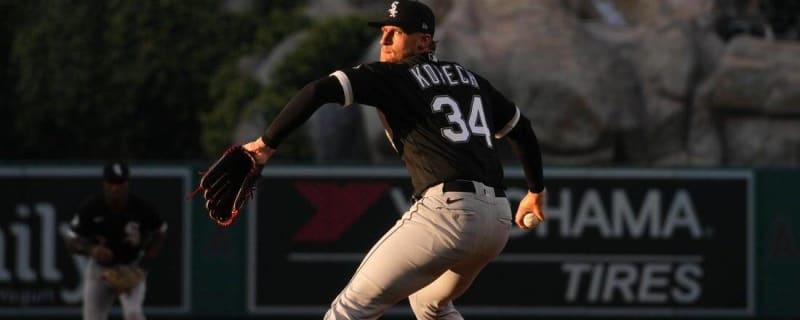 White Sox Place Michael Kopech on Injured List with Left Knee Strain -  Fastball