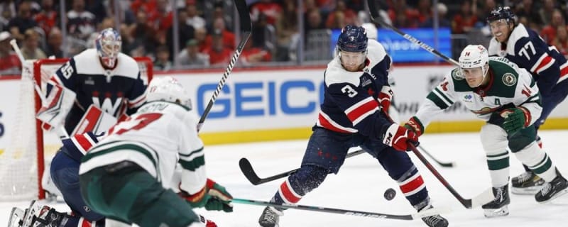 John Carlson scores as Capitals beat Blackhawks 6-1