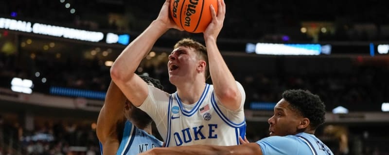 Cooper Flagg returns, scores 14 as Duke demolishes Mount St. Mary's