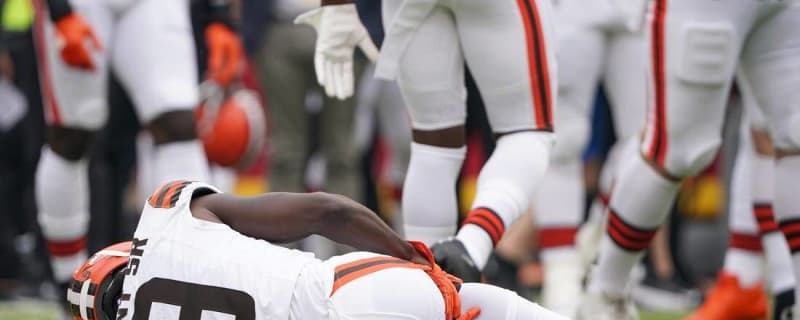 Miami Dolphins’ Jakeem Grant leaves Browns game after