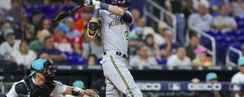 Can Craig Counsell Trust Josh Donaldson at Third Base Against the