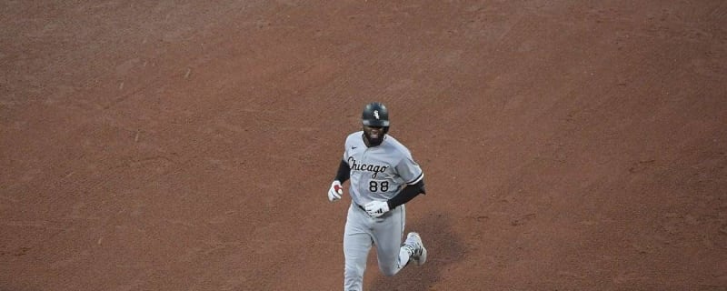 Luis Robert Jr. BLASTS the Chicago White Sox to Win vs Cubs