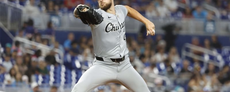 In first game since firing manager, White Sox take on Cubs