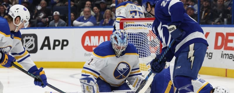 Newcomer Oliver Bjorkstrand notches winner for Lightning in high-scoring thriller vs. Sabres