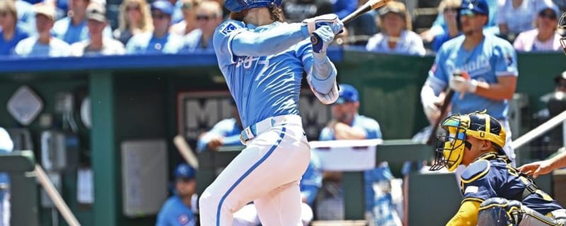 Bobby Witt Jr. homers as Royals get past Brewers