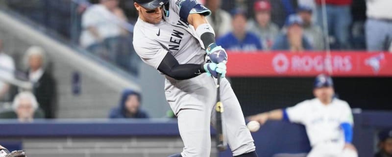 Aaron Judge&#39;s bat shows signs of awakening as Yankees host Rays