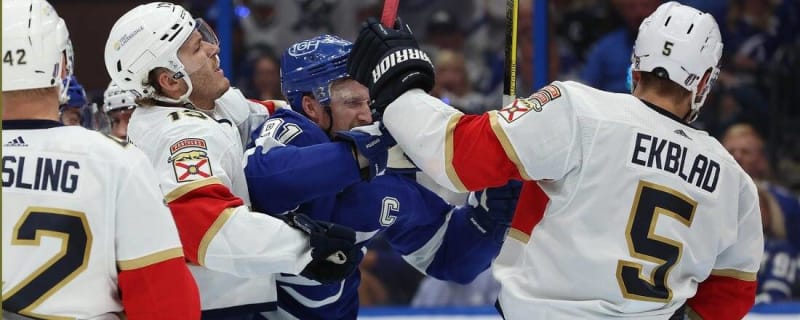 Panthers looking to put away Lightning on home ice