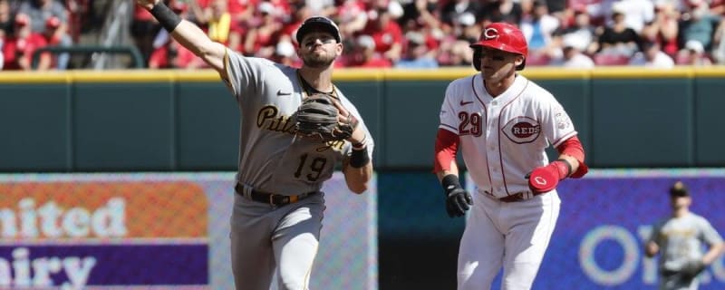 Reds beat Dodgers 9-0 on homers by De La Cruz and Votto, grab NL