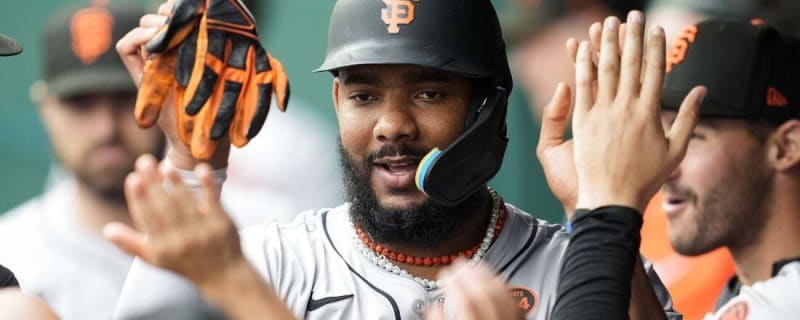 Giants OF/DH Jerar Encarnacion (hand) out 8 weeks after surgery