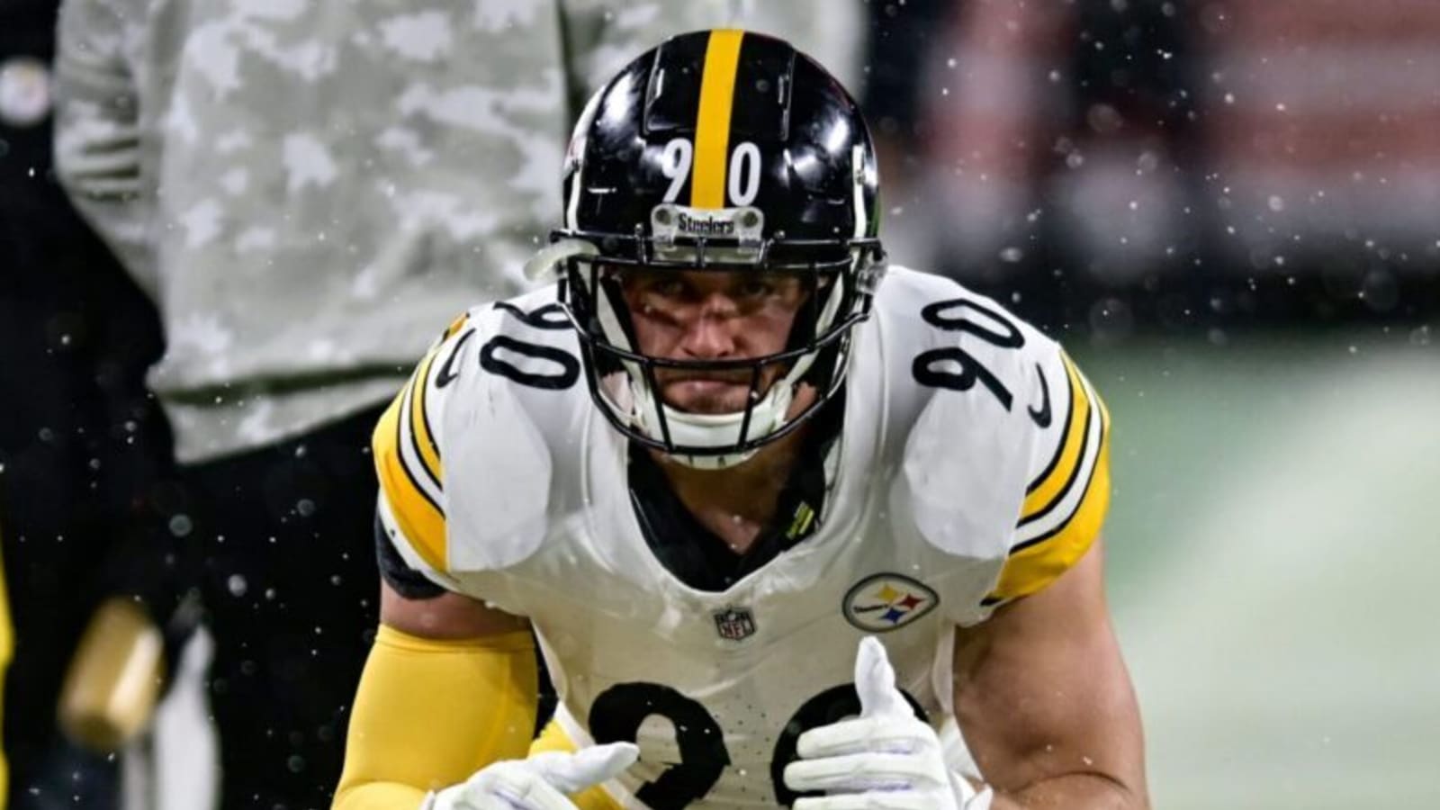 Steelers OLB T.J. Watt Leaves Game with Injury