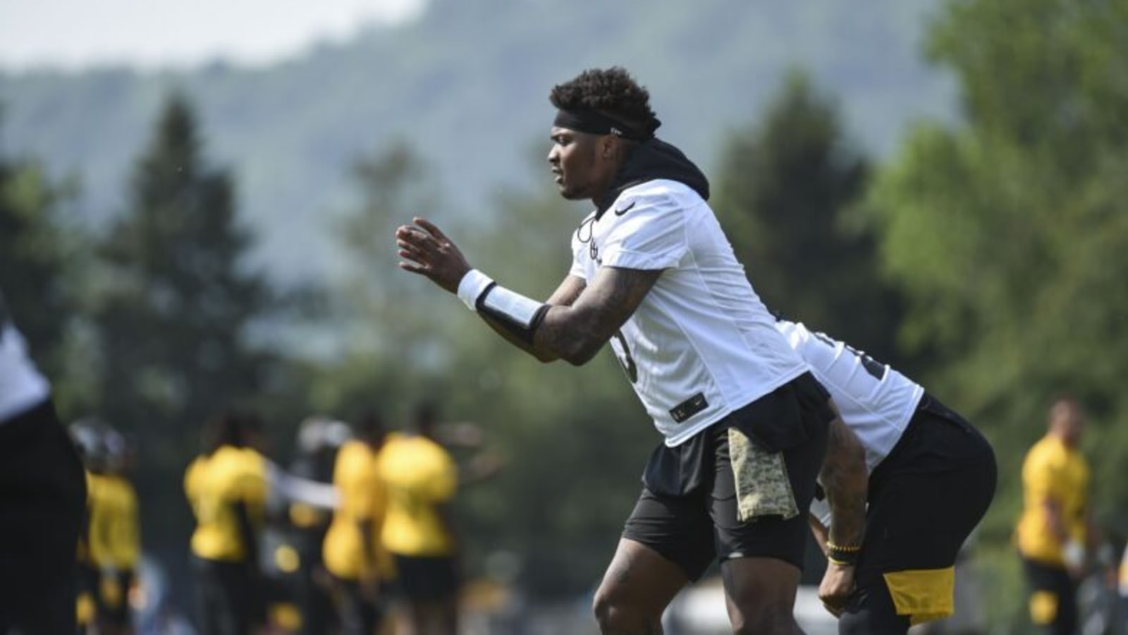 Legal Dispute Between Dwayne Haskins’ Family, Widow Continues
