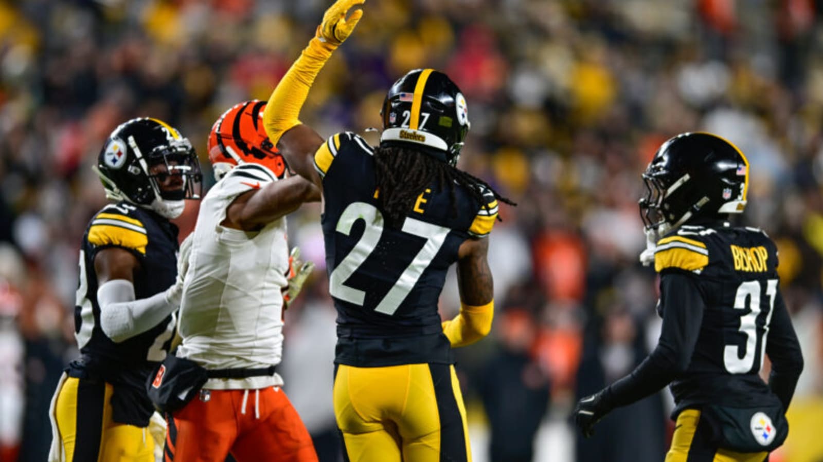 Steelers CB Donte Jackson ‘Feels Better,’ Status Still Uncertain
