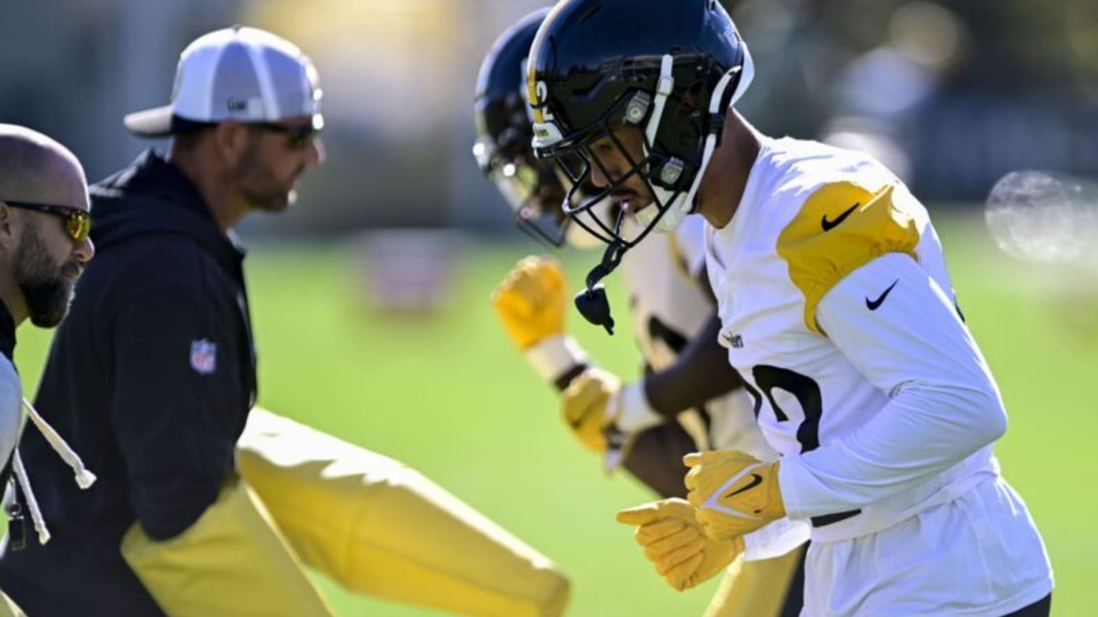 Steelers Re-Sign Three Previously Released Players for 2025