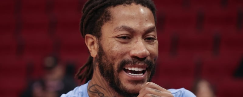 Derrick Rose's Emotional Reaction to Chicago Bulls Announcement