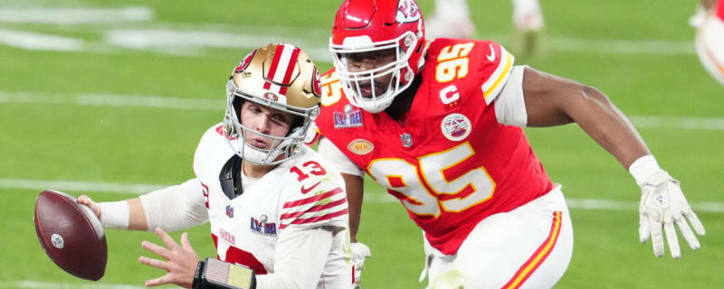 Texans Free Target Chris Jones Signs Massive Extension With Chiefs