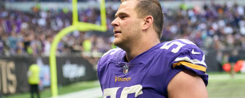 Vikings C Garrett Bradbury in danger of losing starting job