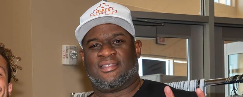 Vince Young throws support behind Steve Sarkisian and Texas' move to SEC